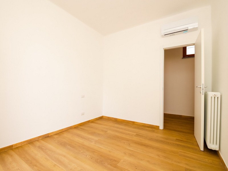 Camera da letto matrimoniale con balcone